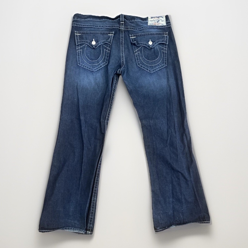 True Religion Boot Cut Blue Denim Jeans Men's Size 42x32 Wide Leg Flap Pockets - Picture 1 of 16